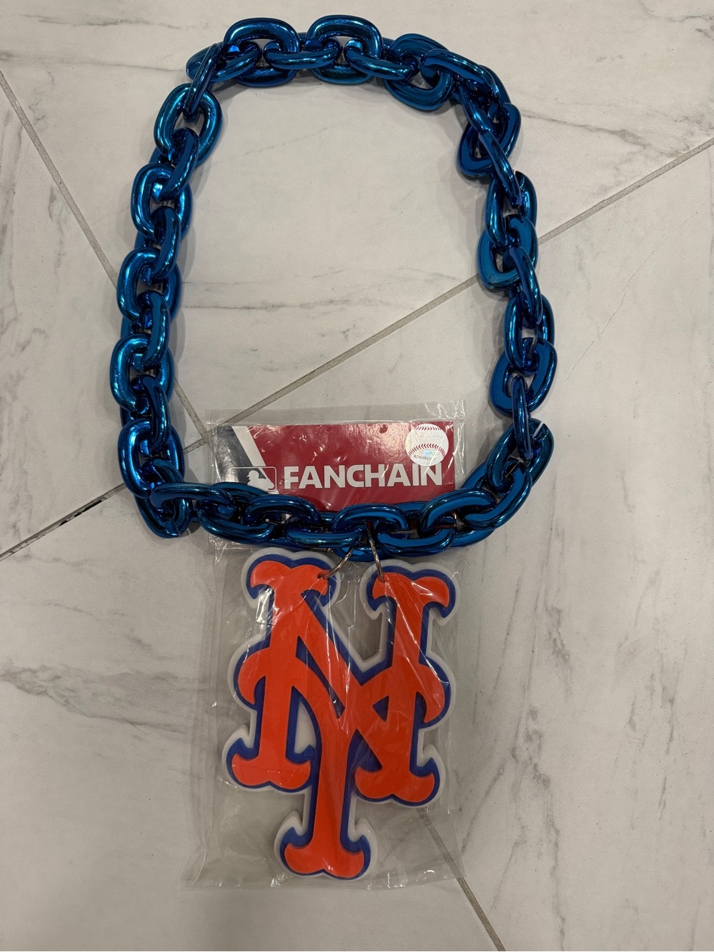 NYMETS Fanchain Blue Chain Necklace with Orange NY Pendant